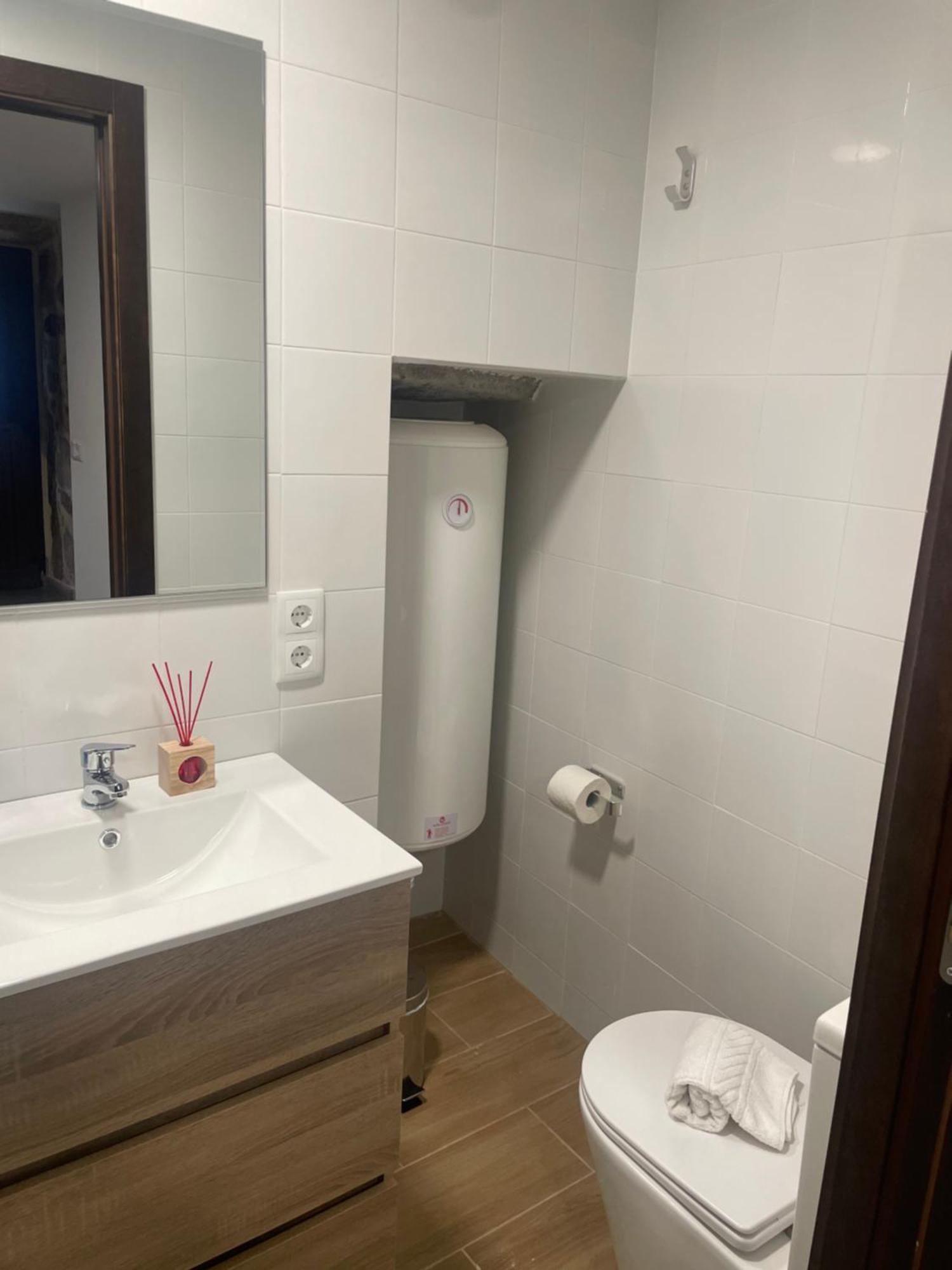Arteleira2 Rooms Padron Bagian luar foto