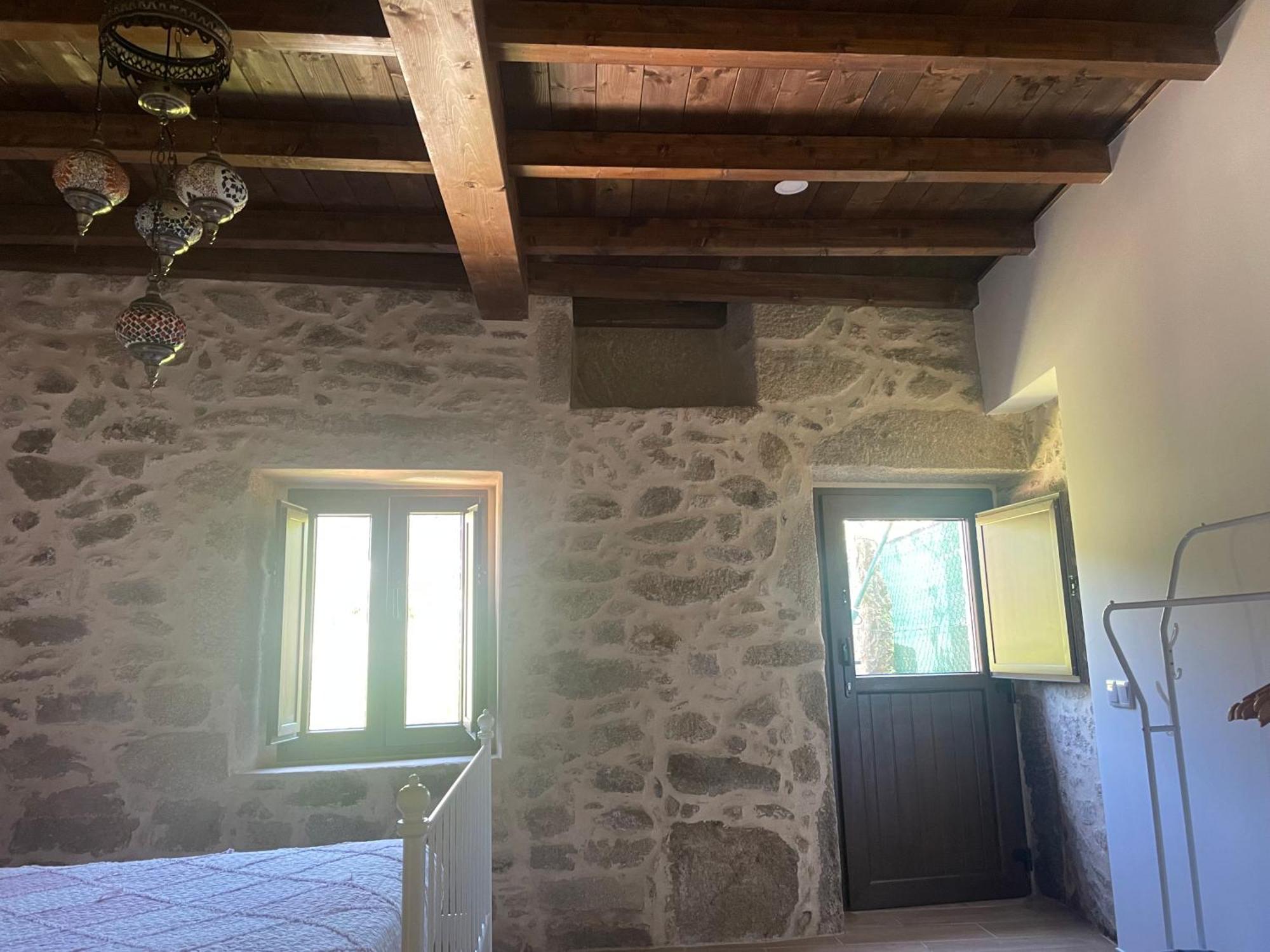 Arteleira2 Rooms Padron Bagian luar foto